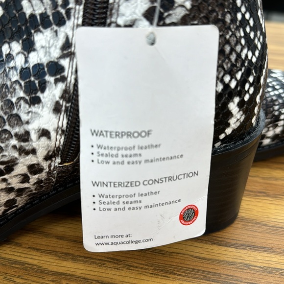 NWT Aqua College Womens KARLIE Boot Black White Leather Rubber Waterproof 7M - Picture 10 of 12